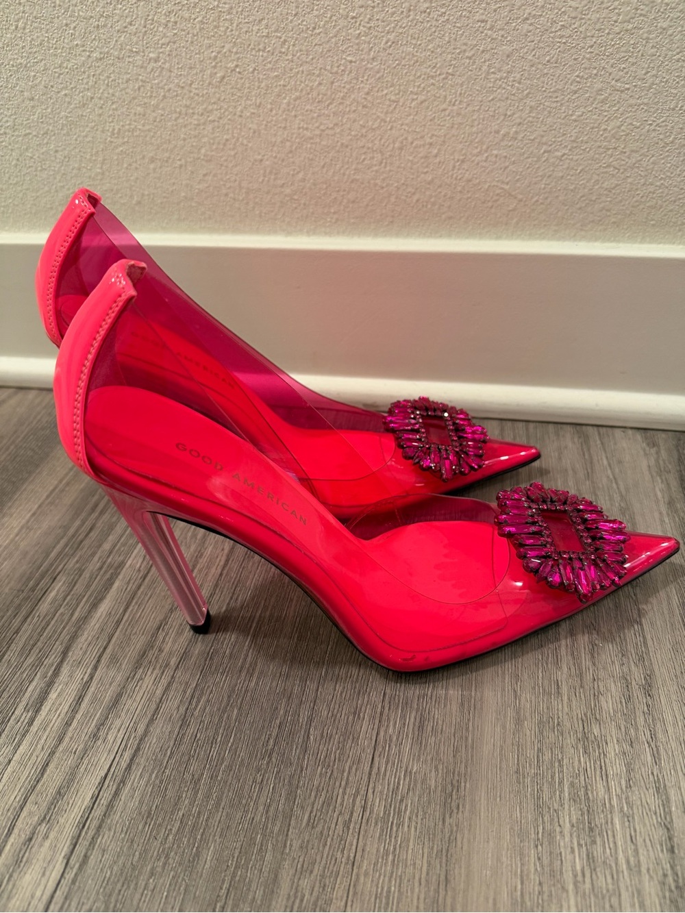 Good American Hot Pink Crystal-Embellished Pointed Pumps - Picture 4 of 5